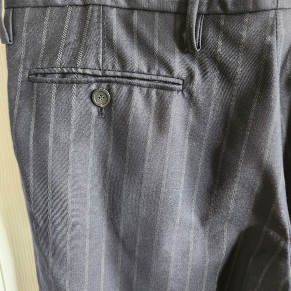 Gucci authentic pants size 44 - Picture 10 of 14